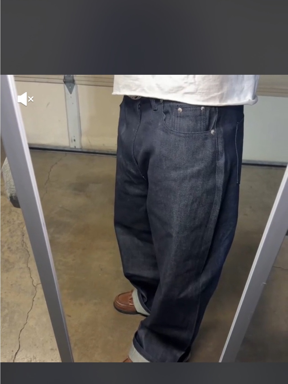 Men's Wide-Leg Raw Indigo Denim - Picture 5 of 7